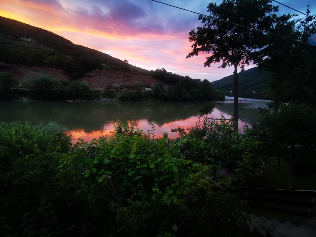 Prenociste Na Drini Foca Bed and Breakfast Εξωτερικό φωτογραφία