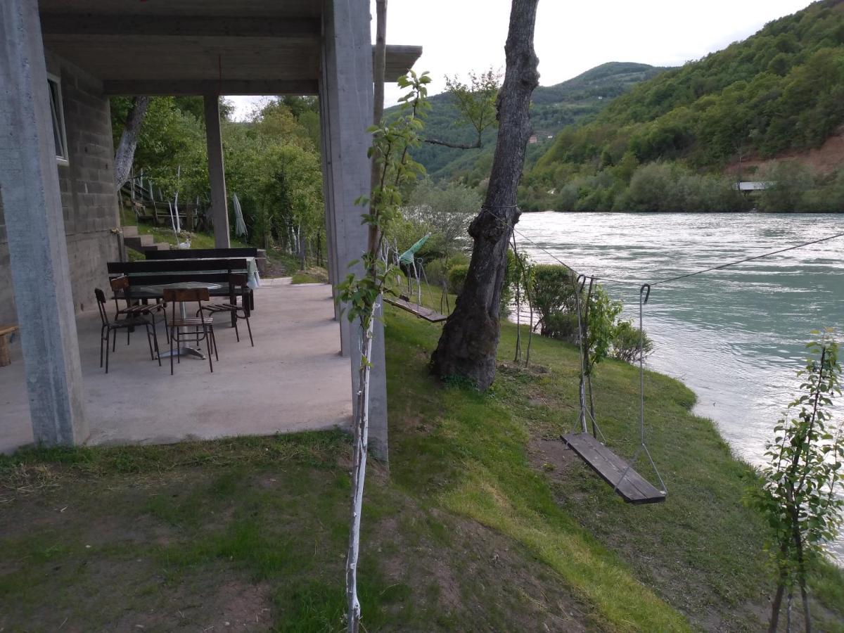 Prenociste Na Drini Foca Bed and Breakfast Εξωτερικό φωτογραφία