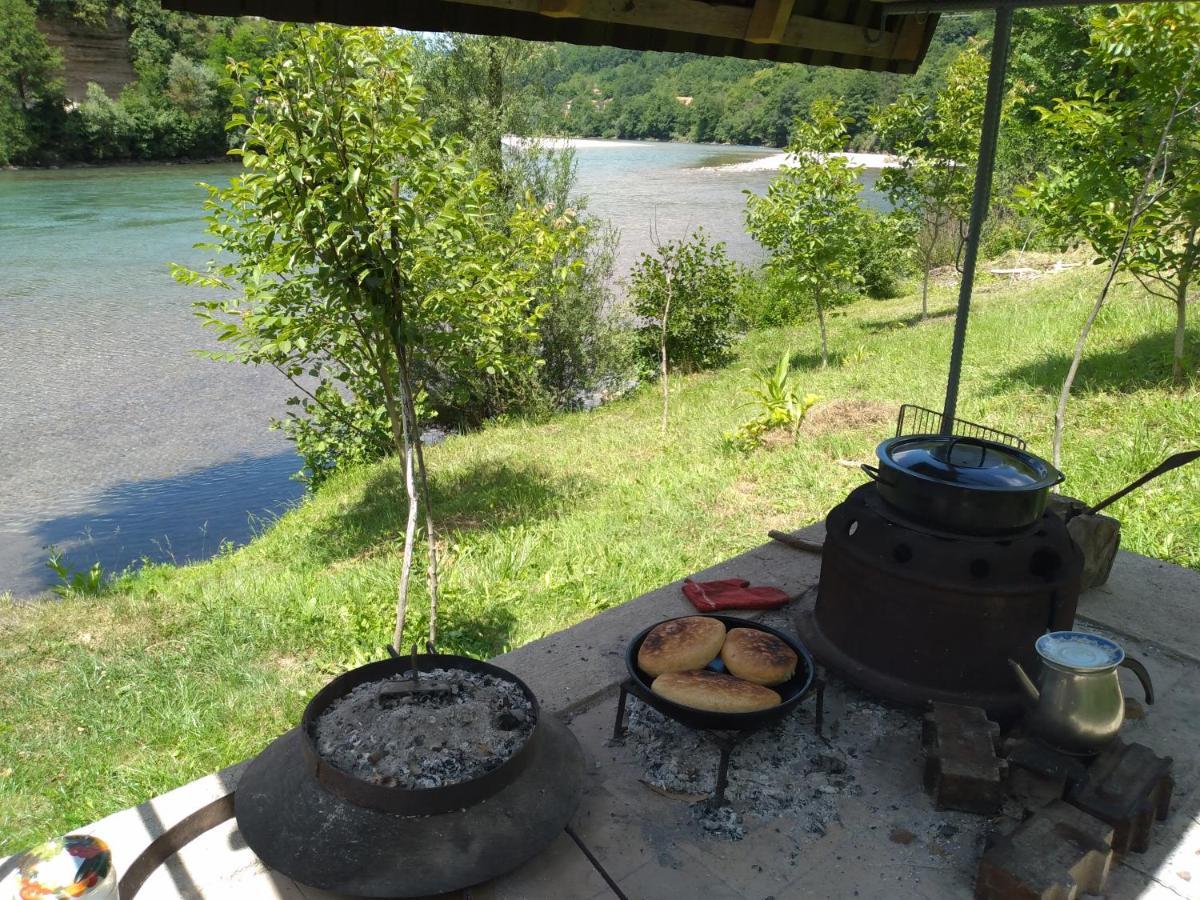 Prenociste Na Drini Foca Bed and Breakfast Εξωτερικό φωτογραφία
